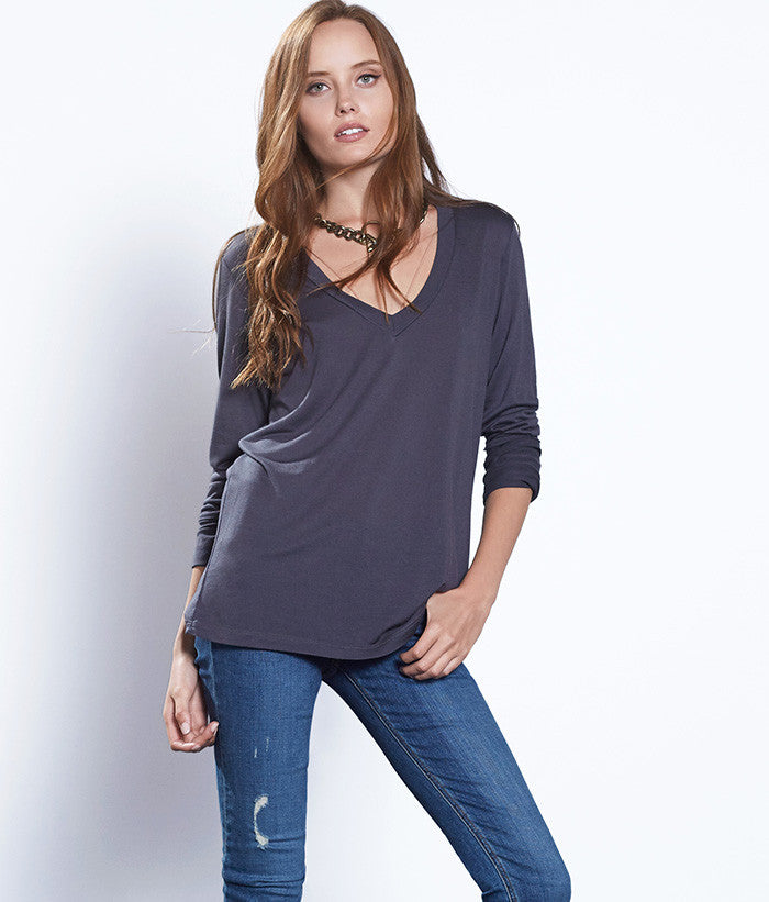 Beechwood Long Sleeved V-Neck Tee 