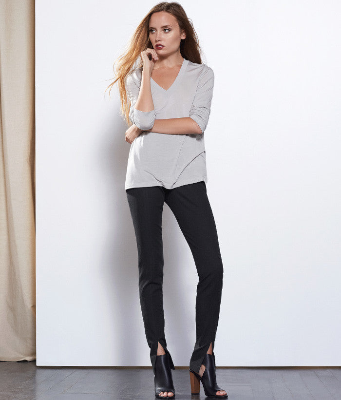 Beechwood Long Sleeved V-Neck Tee 