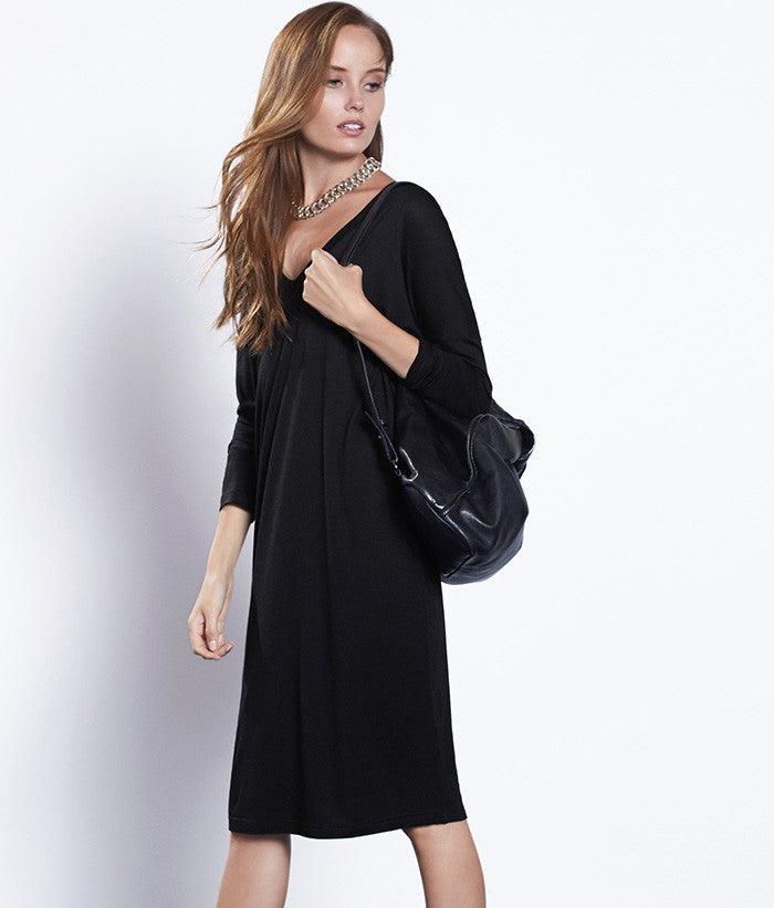 Beechwood V-Neck Sport Dress #Color_Black